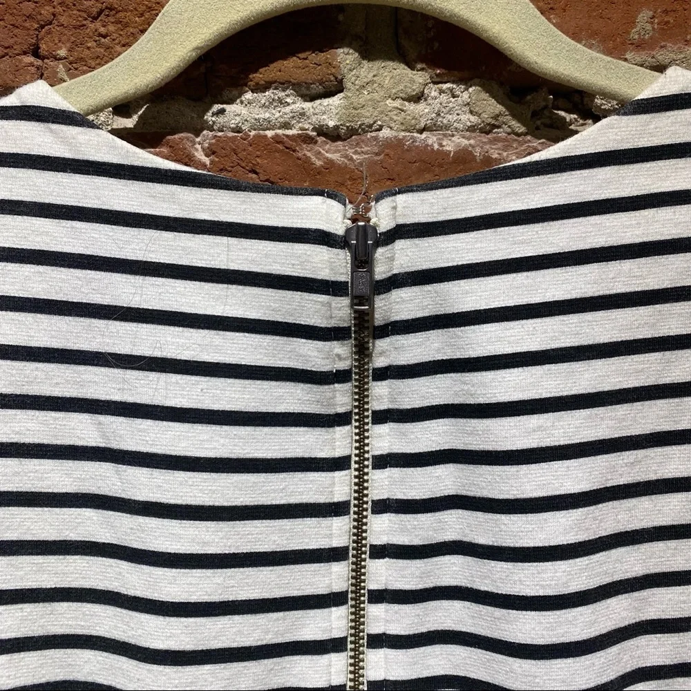 J Crew Stripe Dress with Pockets - Picture 5 of 8
